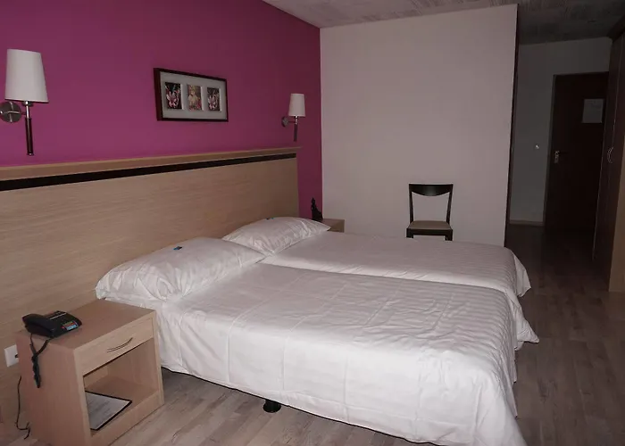 De La Vieille Tour La Tour-de-Peilz