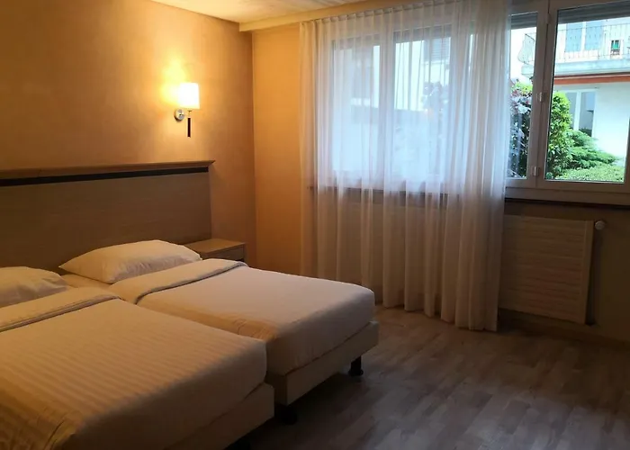 Hotel De La Vieille Tour