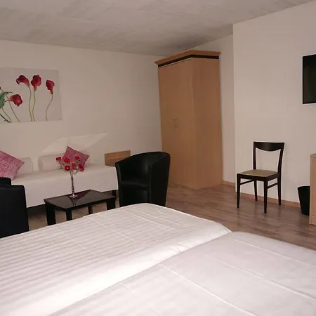 De La Vieille Tour La Tour-de-Peilz