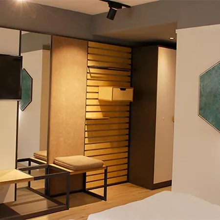 De La Vieille Tour La Tour-de-Peilz