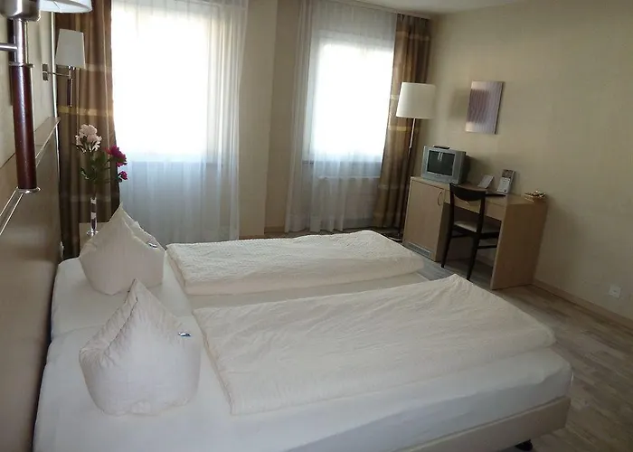 Hotel De La Vieille Tour