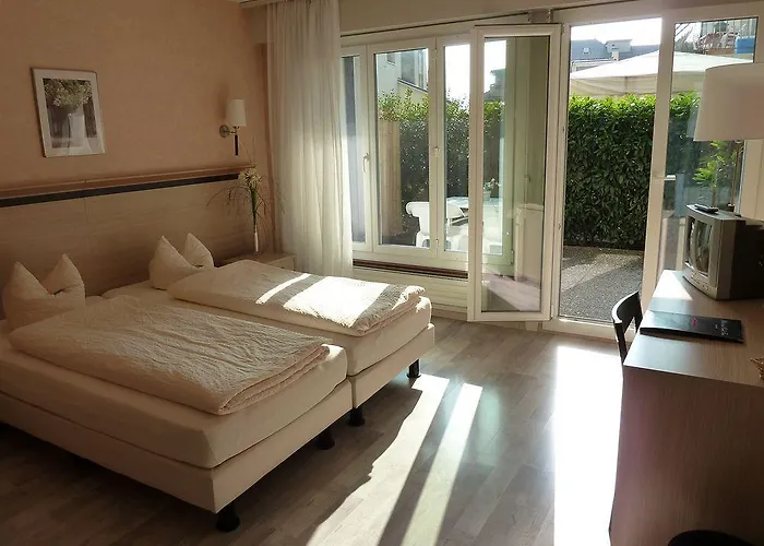 De La Vieille Tour 3* La Tour-de-Peilz