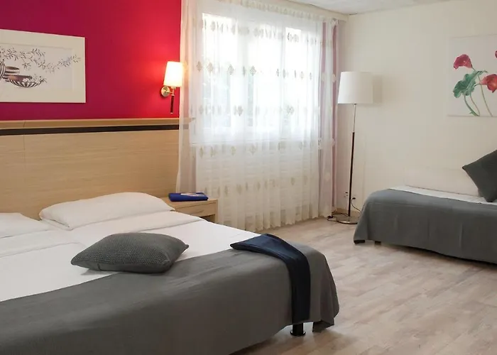 De La Vieille Tour La Tour-de-Peilz