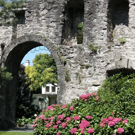 Szálloda De La Vieille Tour