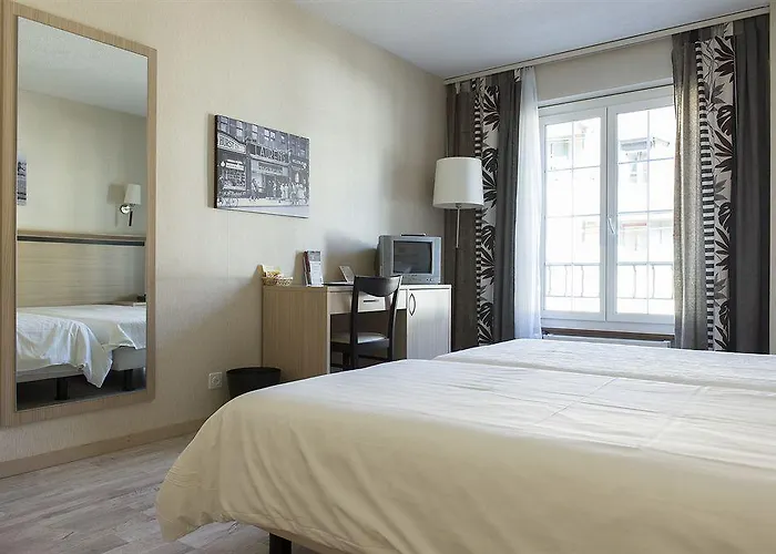 Hotel De La Vieille Tour