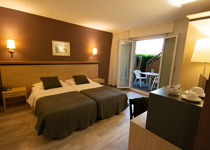 Hotel De La Vieille Tour