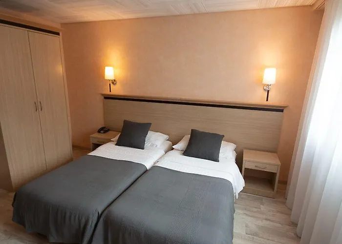 De La Vieille Tour Hotel La Tour-de-Peilz