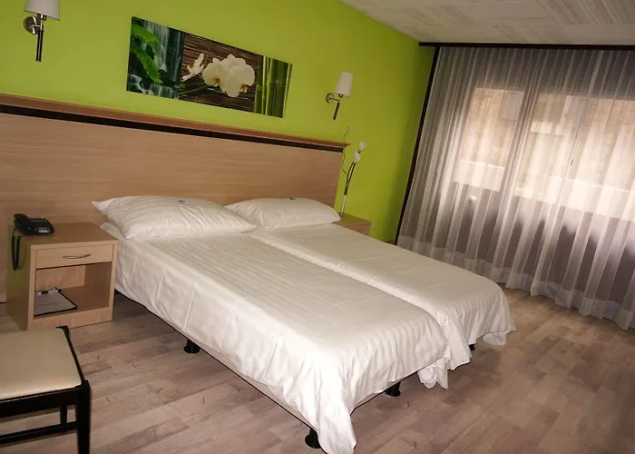 De La Vieille Tour Hotel La Tour-de-Peilz