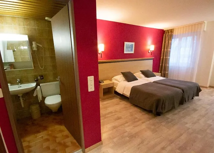 Hotel De La Vieille Tour